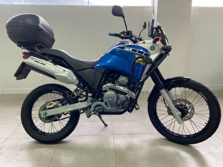 YAMAHA - XTZ 250 - 2011/2011 - Azul - R$ 18.300,00