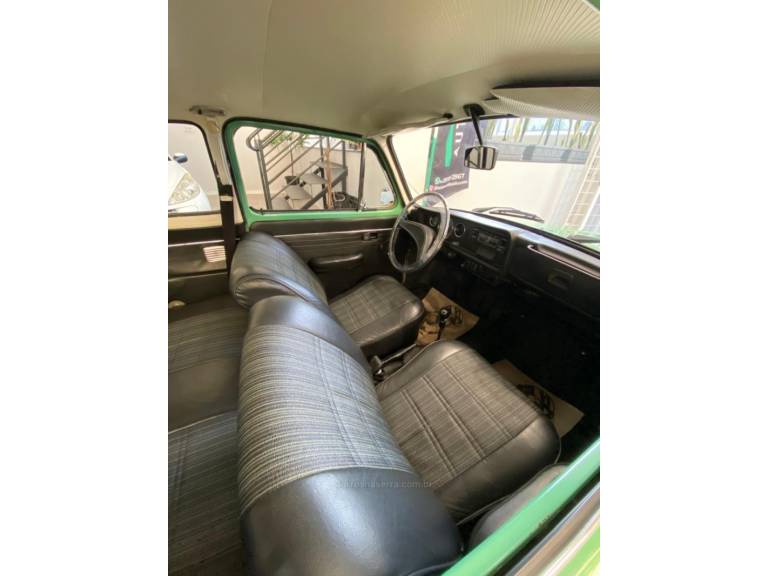 VOLKSWAGEN - VARIANT - 1977/1977 - Verde - R$ 25.900,00